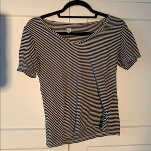 Cute vneck striped T-shirt